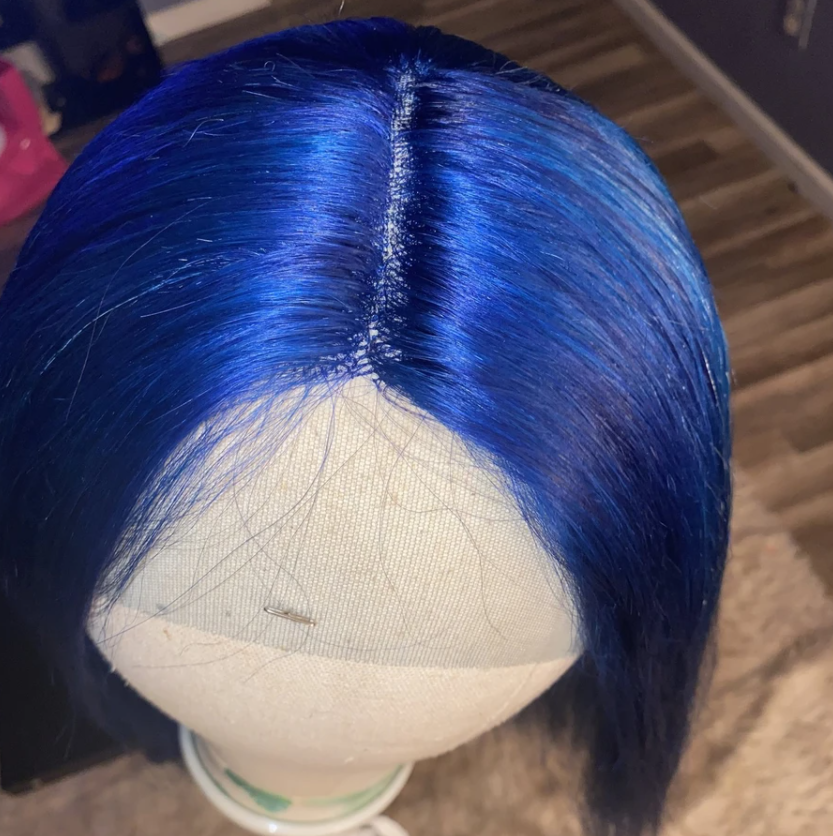 Perruque de cheveux humains avec dentelle frontale bleue 13x4 HD Cheveux raides brésiliens Remy MYLOCKME